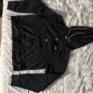 Under Armour Charcoal Hoodie Cropped